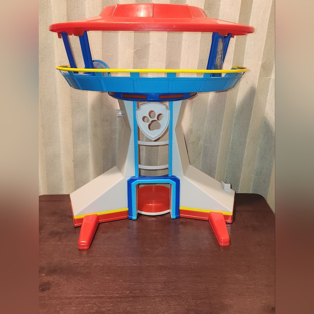 Paw Patrol Adventure Tower Playset - Red and Blue